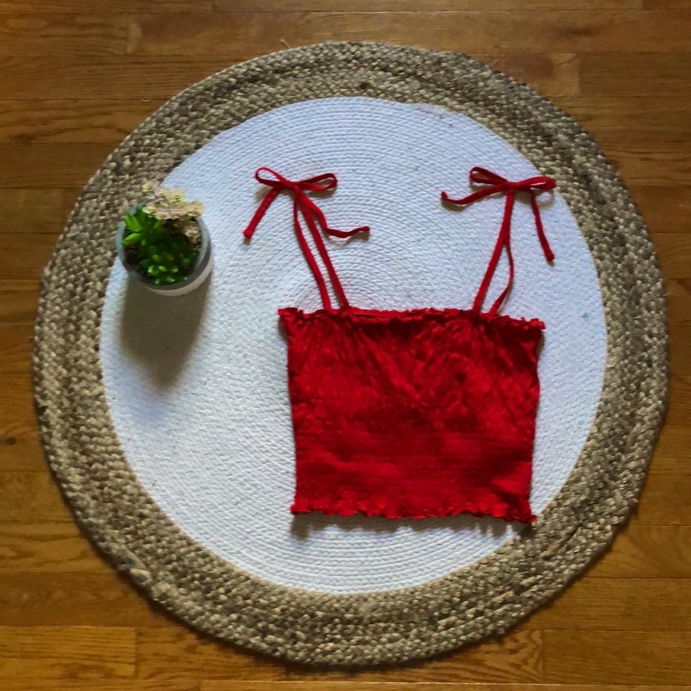 DIVIDED H&M cropped fitted top cherry red